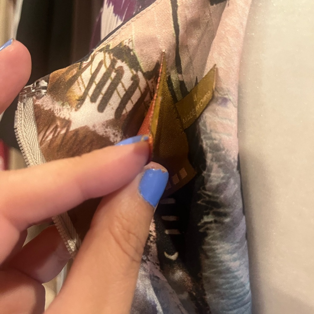 Abstract Patterned Dress - Picture 5 of 5